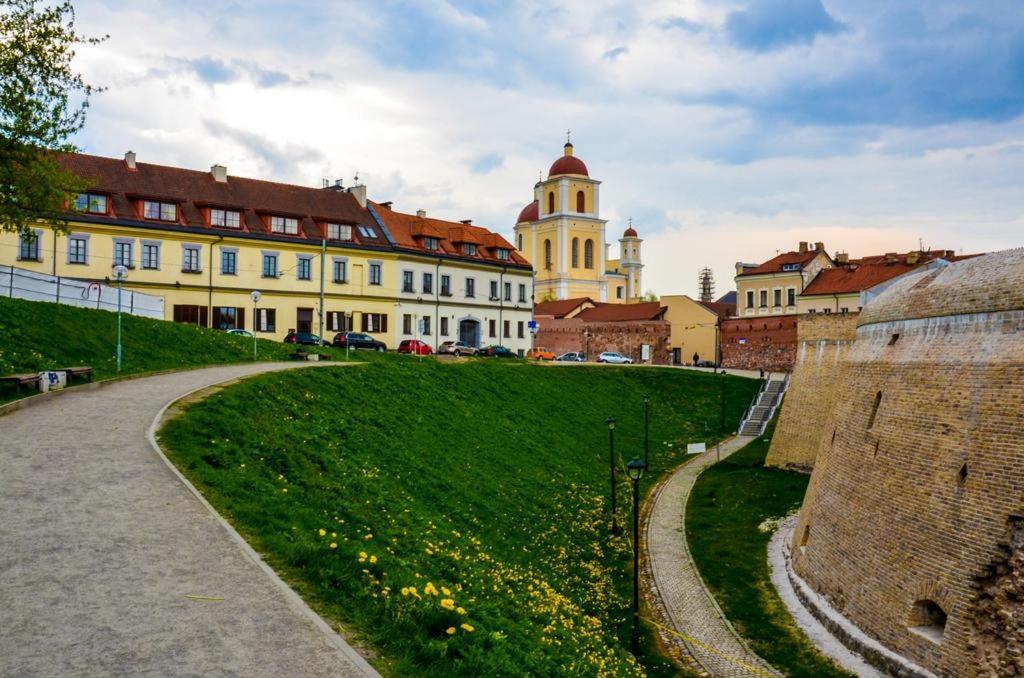 Mini Apartament By Town Hall, Self Chek-In Вильнюс Экстерьер фото